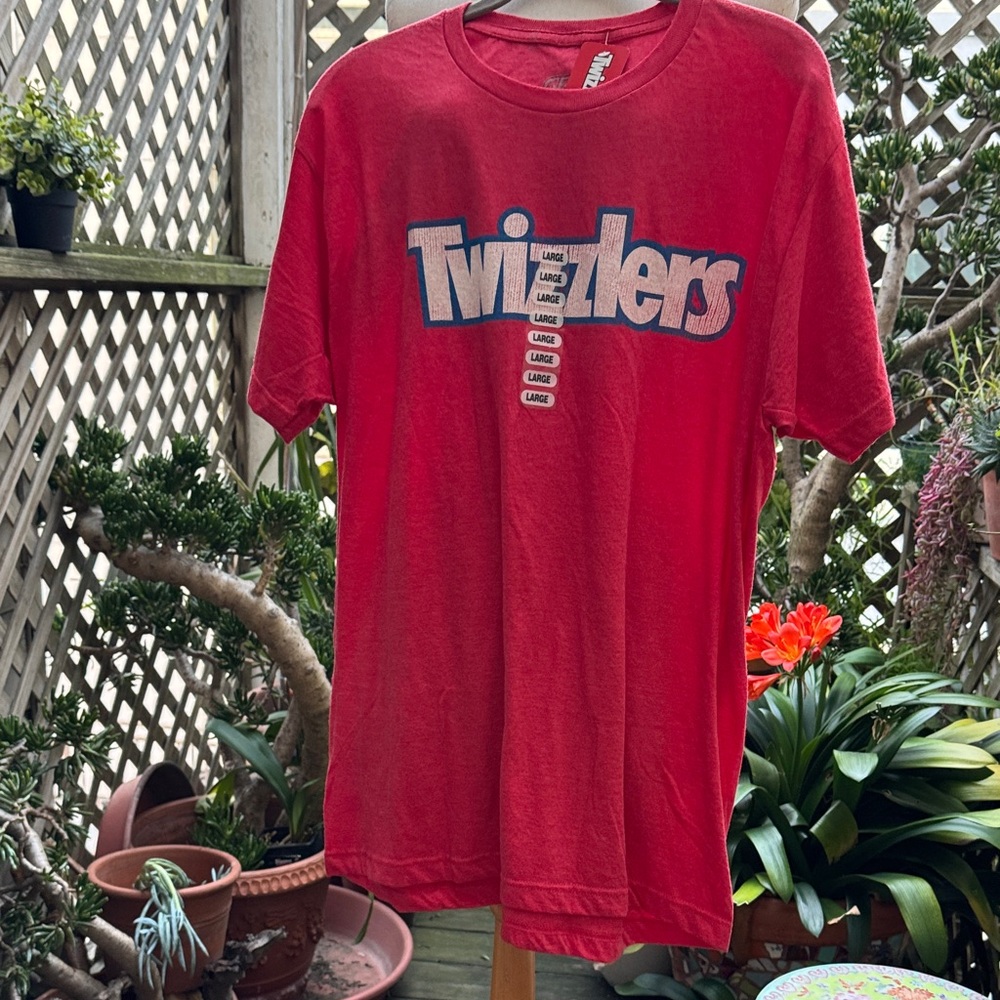 Red Twizzlers Graphic T-Shirt. UNISEX. SIZE LARGE.  NWT